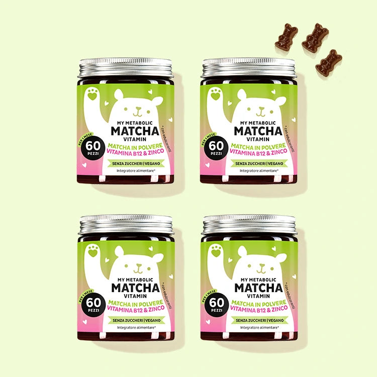 Quattro confezioni di My Metabolic Matcha con polvere di Matcha, vitamina B12 e zinco da Bears with Benefits.